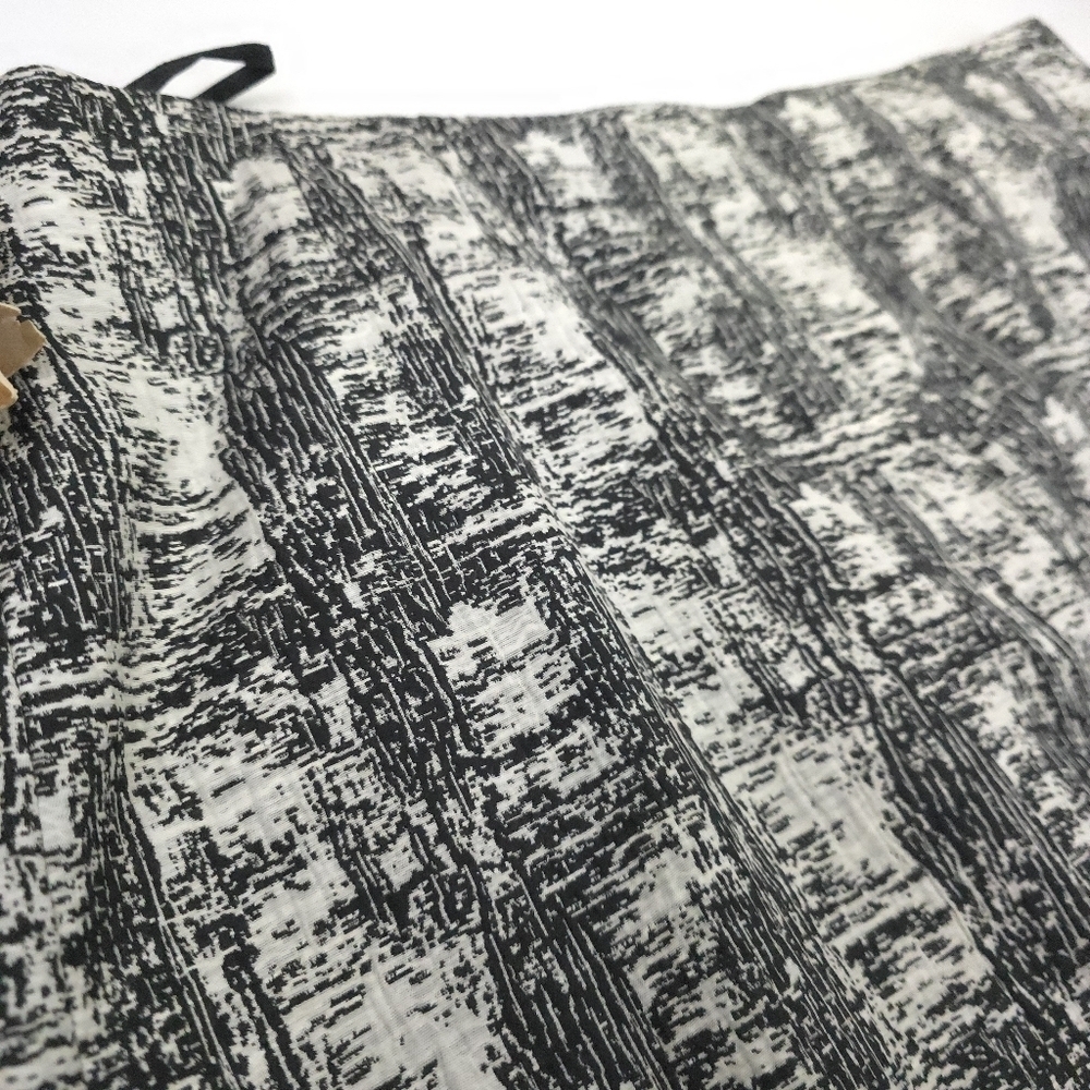 Kasper Black and White Patterned Skirt Sz 16 - Picture 3 of 8